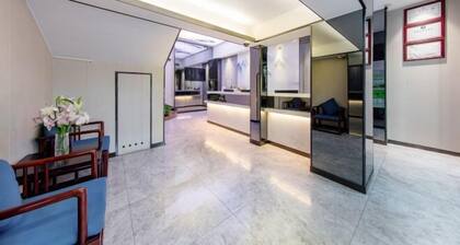 Wenxing Hotel (Guangzhou Baiyun Mountain Plum Garden Metro Station)