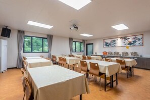 Restaurant - Wenxing Hotel (Guangzhou Baiyun Mountain Plum Garden Metro Station) (Guangzhou)