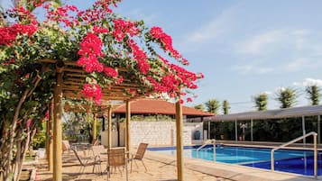 Outdoor pool, sun loungers