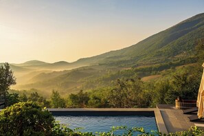 A heated pool - Villa Maddalena, with stunning views and pool (Umbertide)