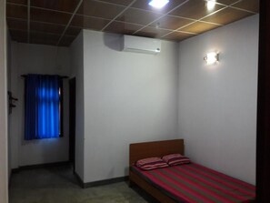 Camas plegables/adicionales, wifi gratis y ropa de cama