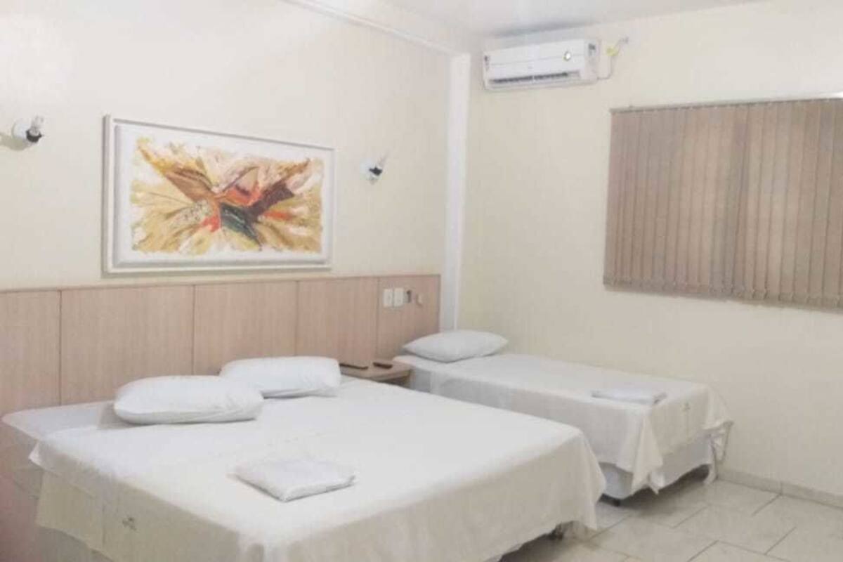 迷你吧、免費無線上網、床單