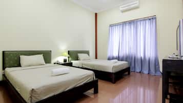 Free WiFi, bed sheets