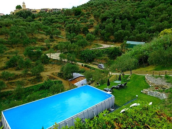 Alberca al aire libre por temporada