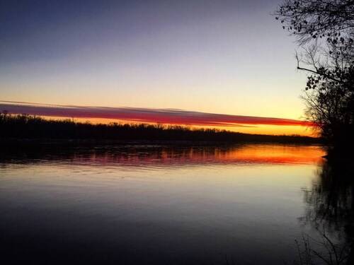 River's Edge Cabin, LLC