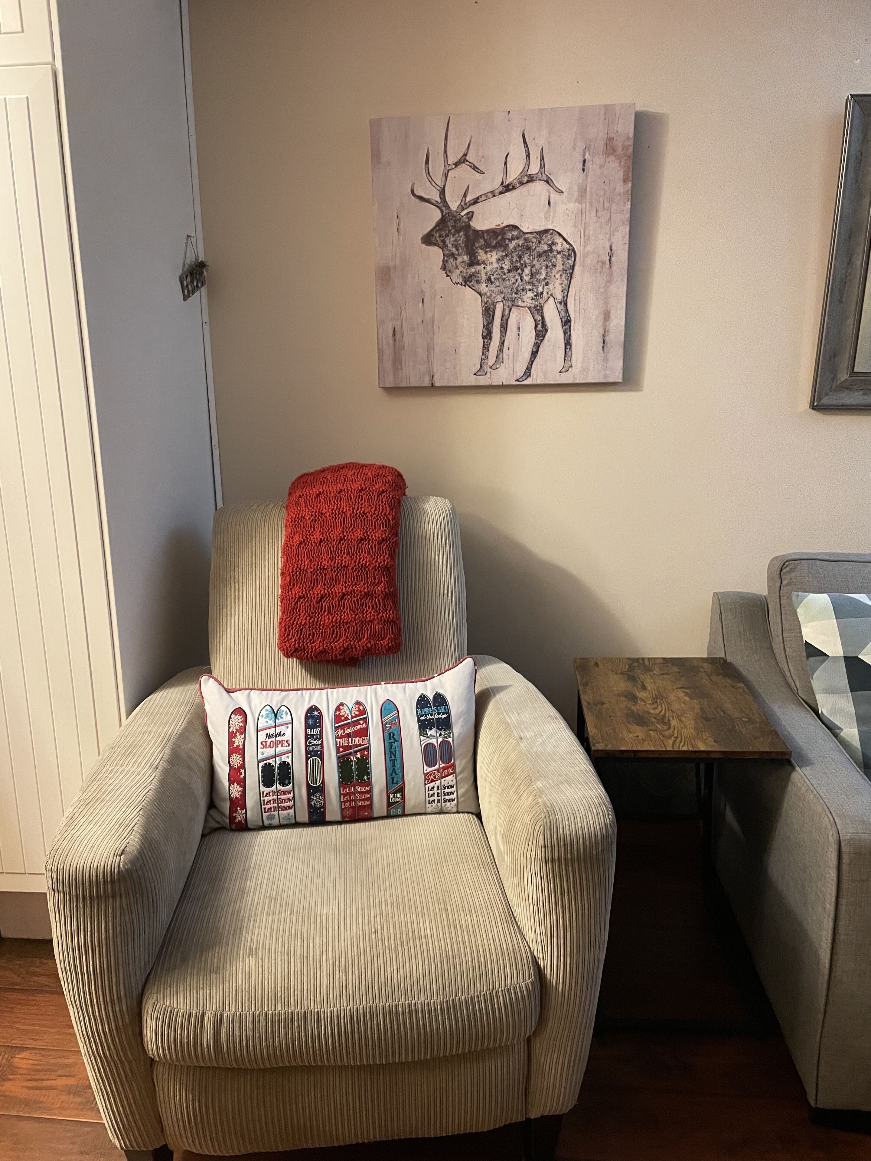 Cleaning fee included!hot pools and sauna at this building . Ski in ski out!