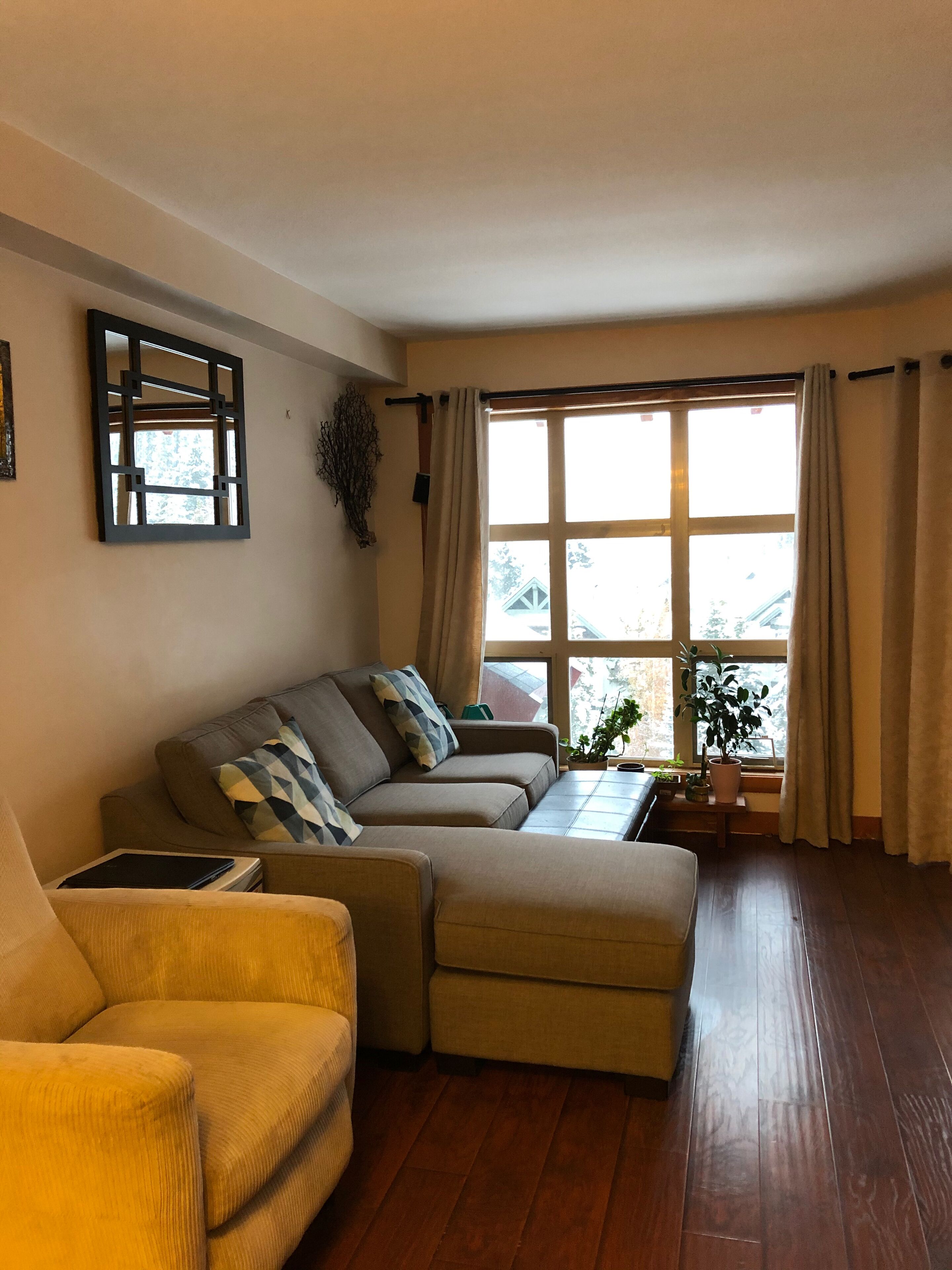 Cleaning fee included!hot pools and sauna at this building . Ski in ski out!