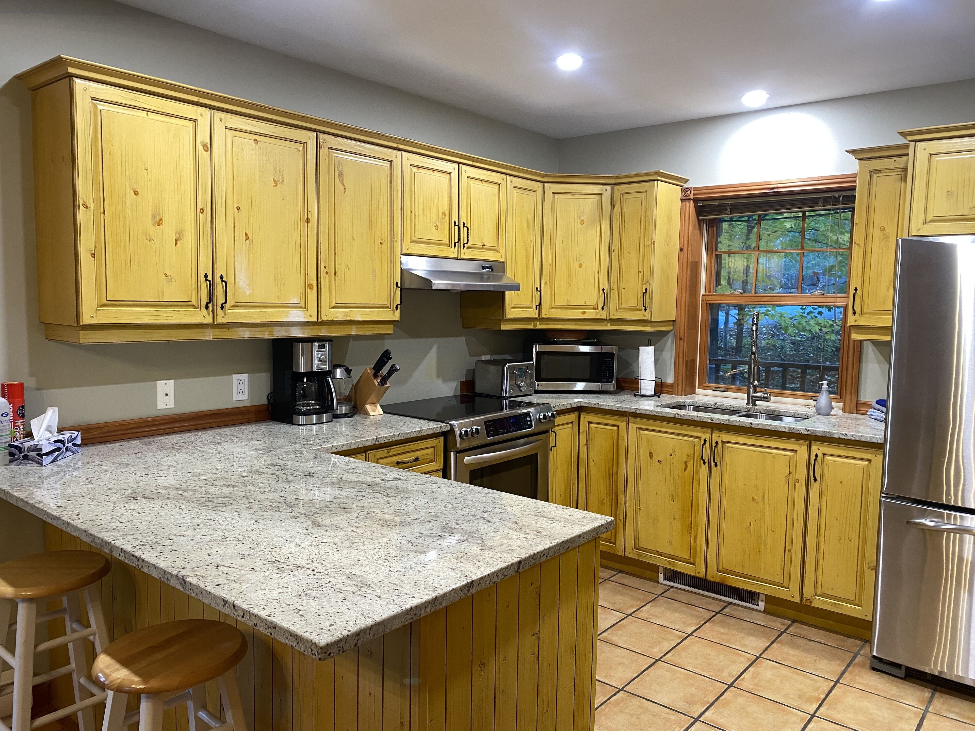 3 Bed 3 Bath Condo - Heart of the Old Village