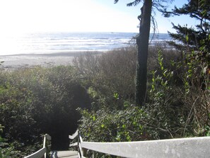 On the beach, beach towels - Oceanfront home, private beach staircase; Family & Pet Friendly. Low Rates! (Brookings)