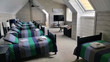6 chambres, accès au Wi-Fi (inclus), literie fournie