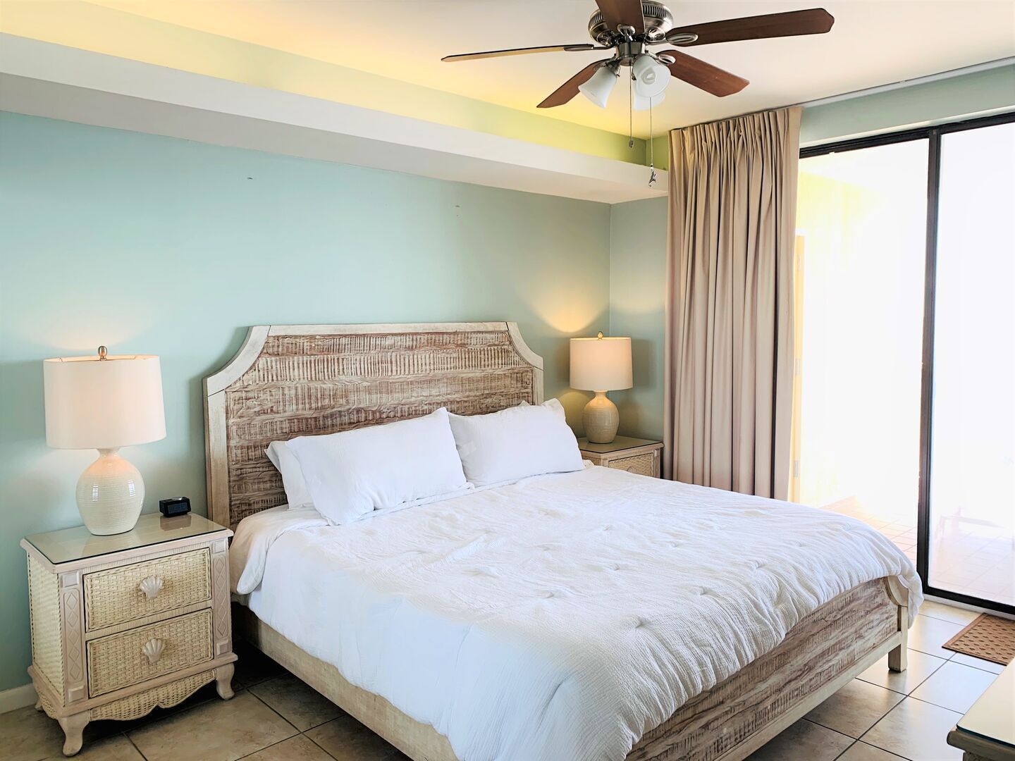 The Beach Is Calling - Fantastic views from this huge 11th floor balcony