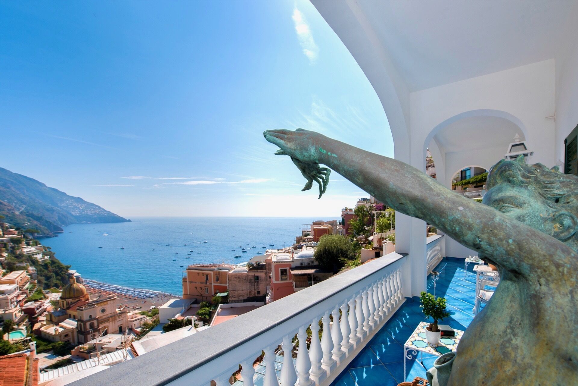 Villa (6 Bedrooms) | Balkon