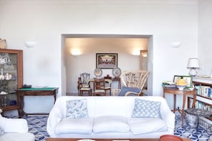 Villa (4 Bedrooms) | Living room | TV - Villa Capri Marina (Capri)