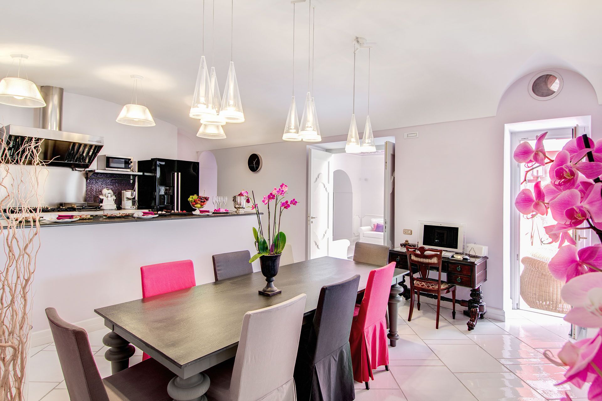 Villa (5 Bedrooms) | Private kitchen | Fridge, dishwasher