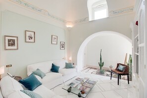 Villa (5 Bedrooms) | 5 habitaciones 