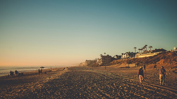 Sun loungers, beach towels
