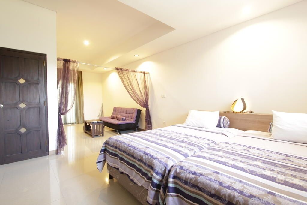 Deluxe Room Beachside