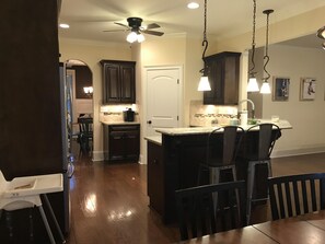 Interior - Satellite house for Champions Retreat! (Evans)