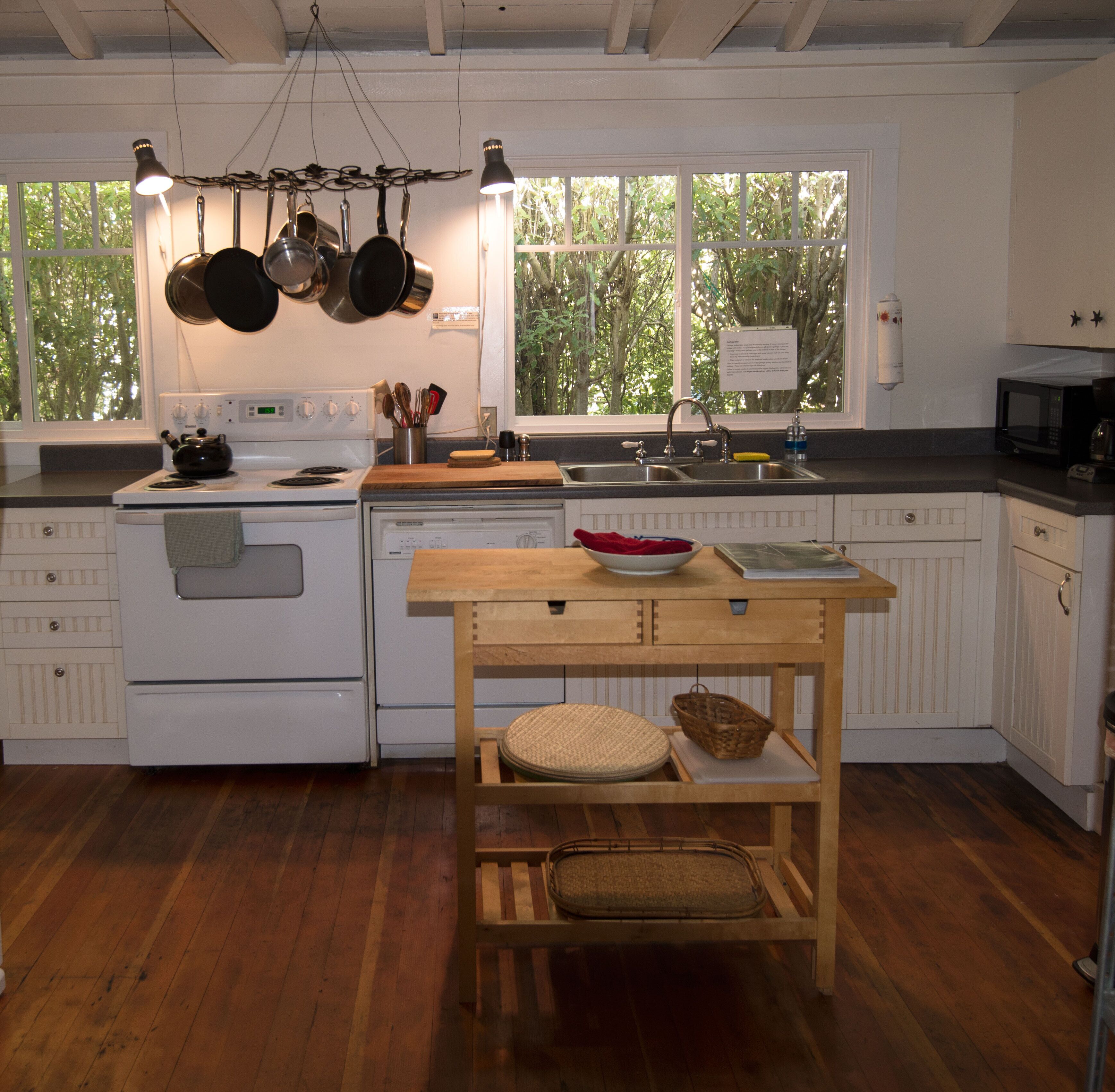 Shell Cottage at Stinson Beach!