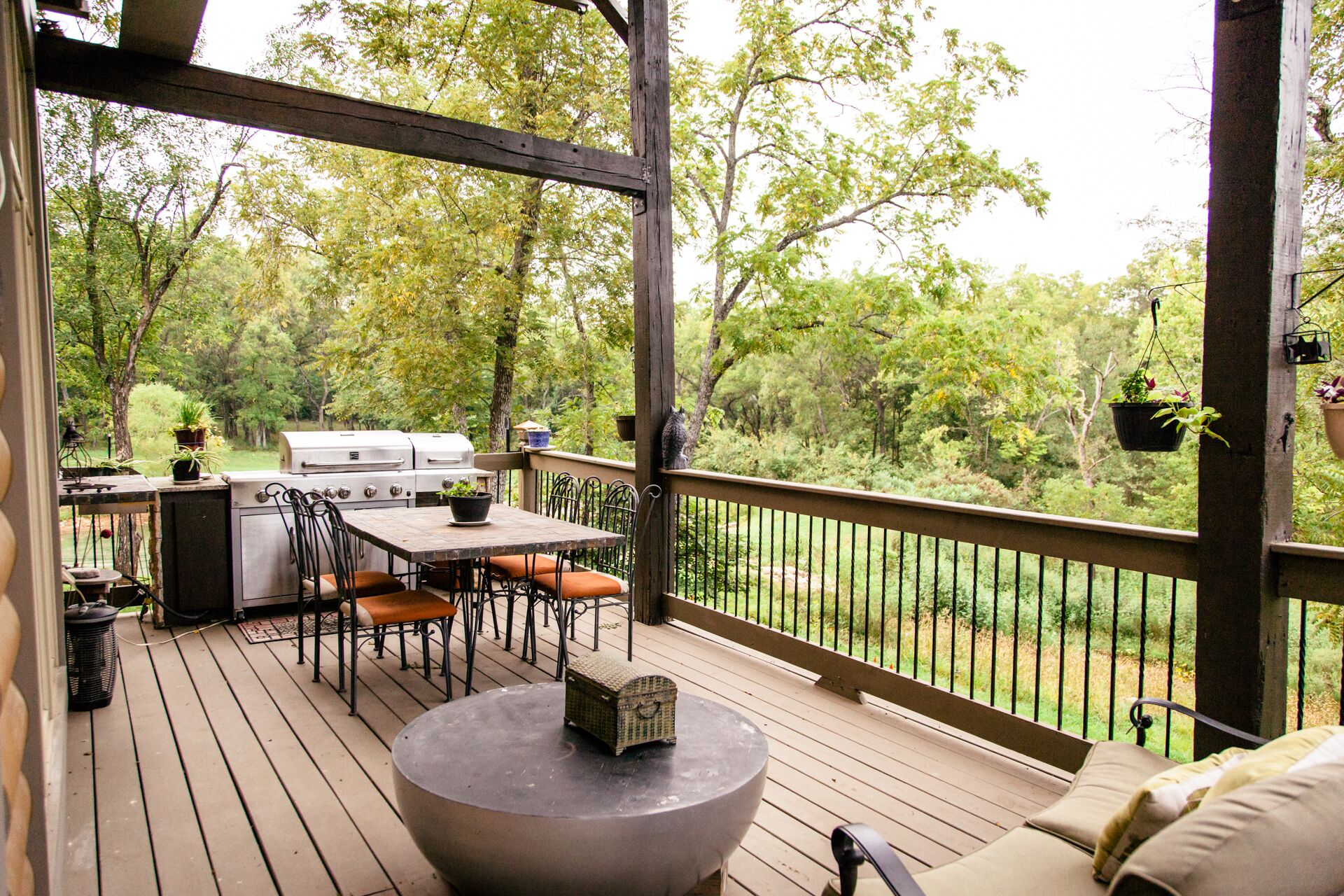 Ecotouristic 4500Sf Lodge 2000sf Indoor pool - ITLUXURYSTAYS sleeps up to 49.