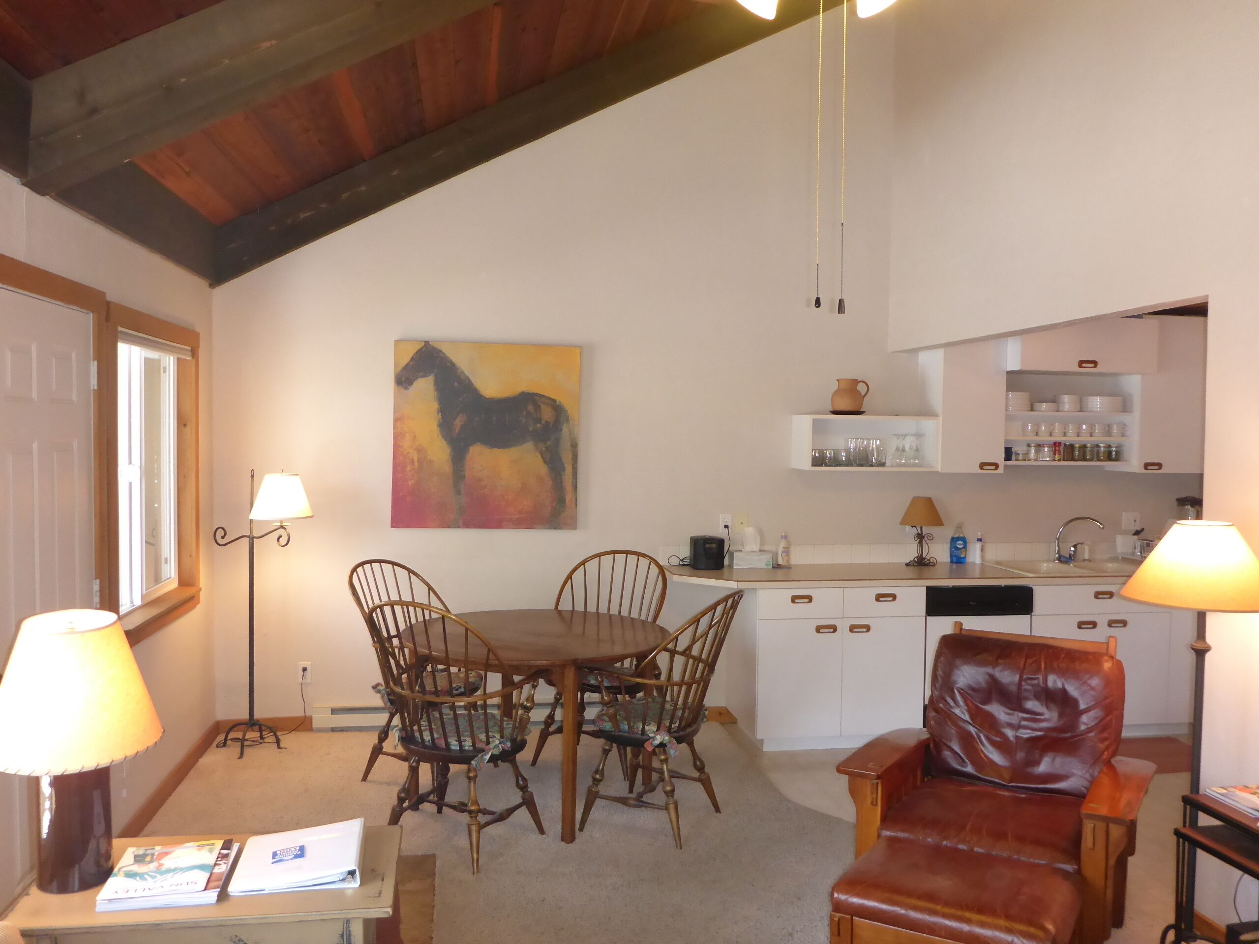 Ketchum condominium walking distance to downtown, close to bus stop and