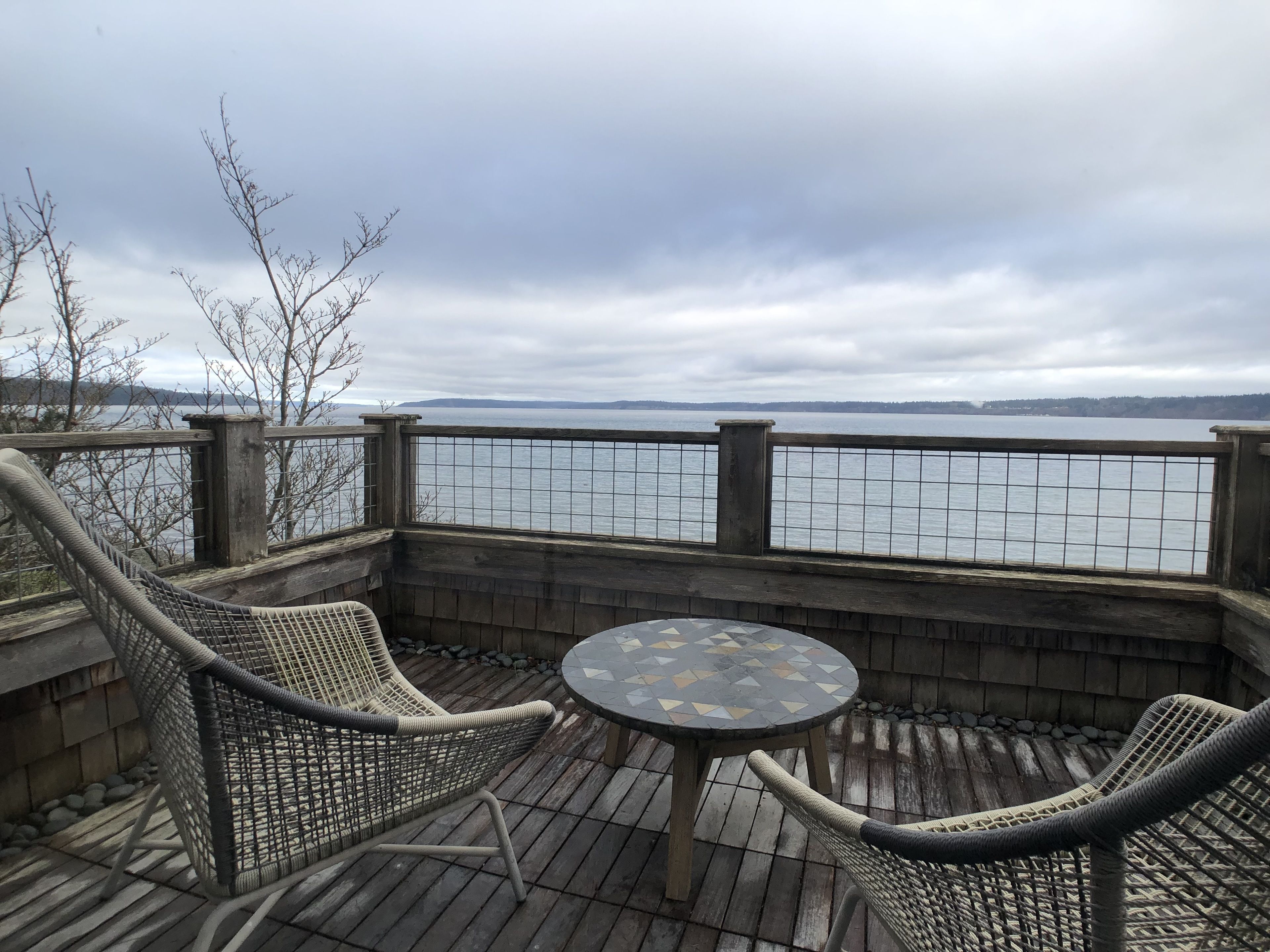 Waterfront King Room  | Balkon