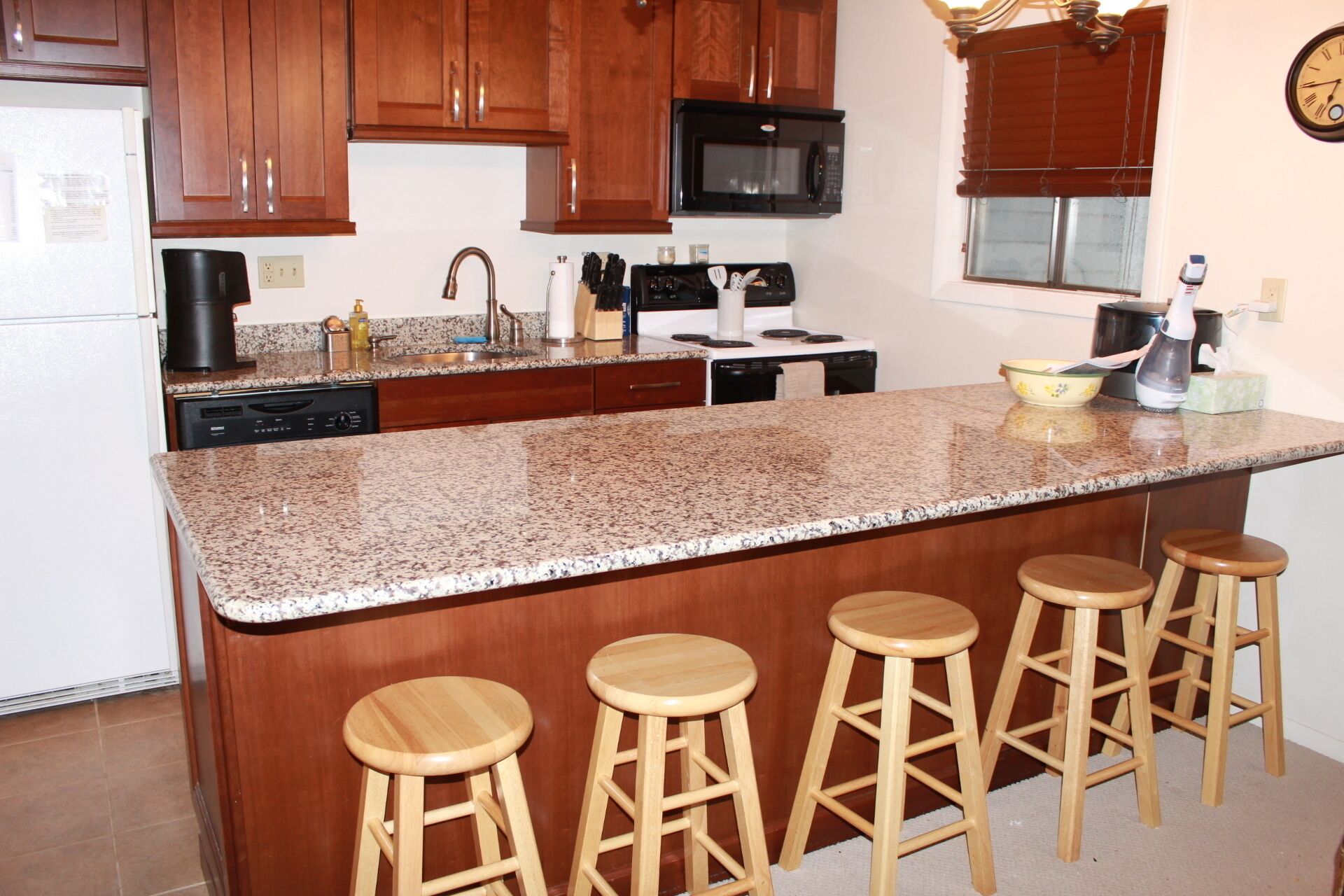 Just steps to Okemo's Sachem trail!