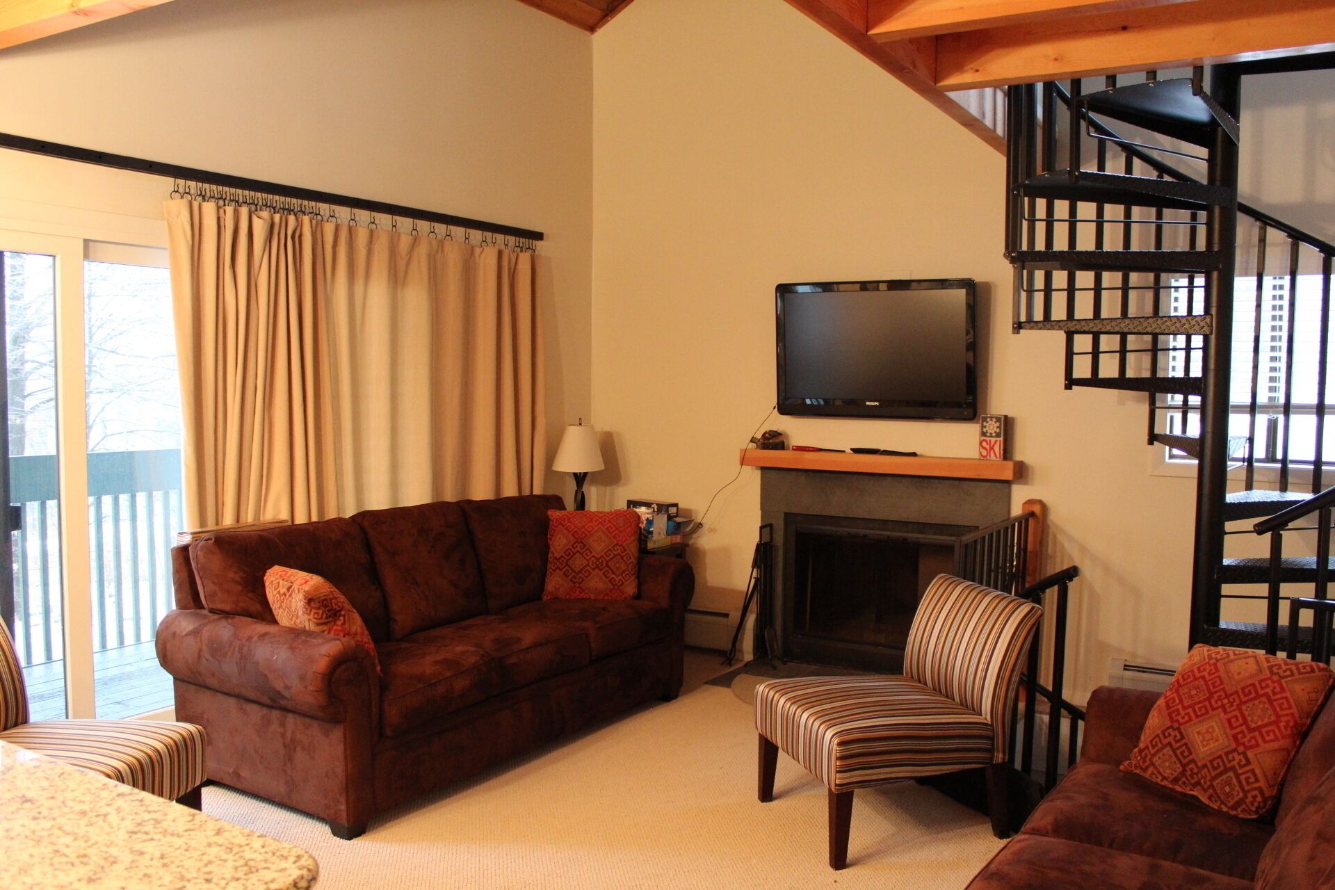 Just steps to Okemo's Sachem trail!