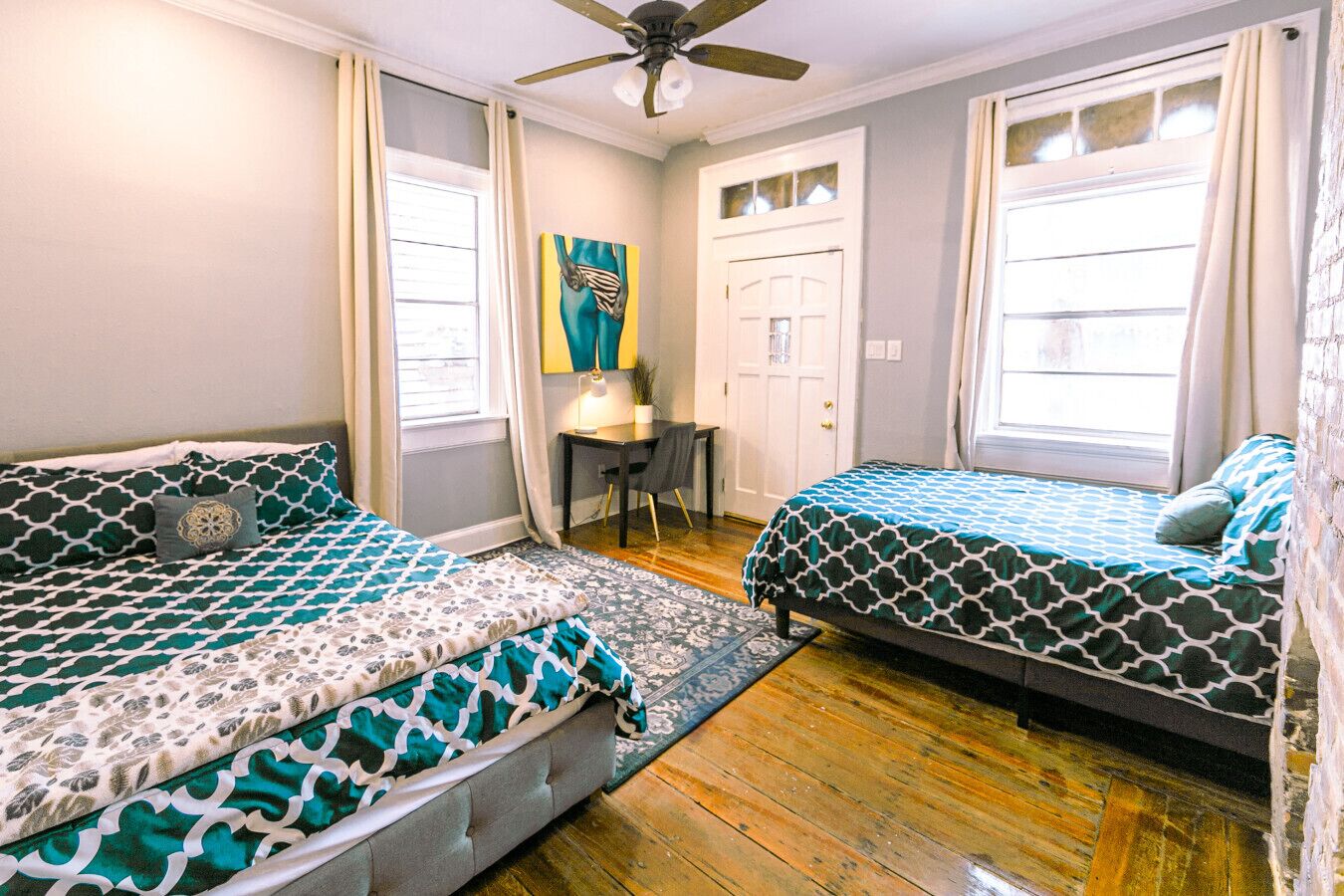 3 多间卧室、办公桌、熨斗/熨衣板、免费 WiFi