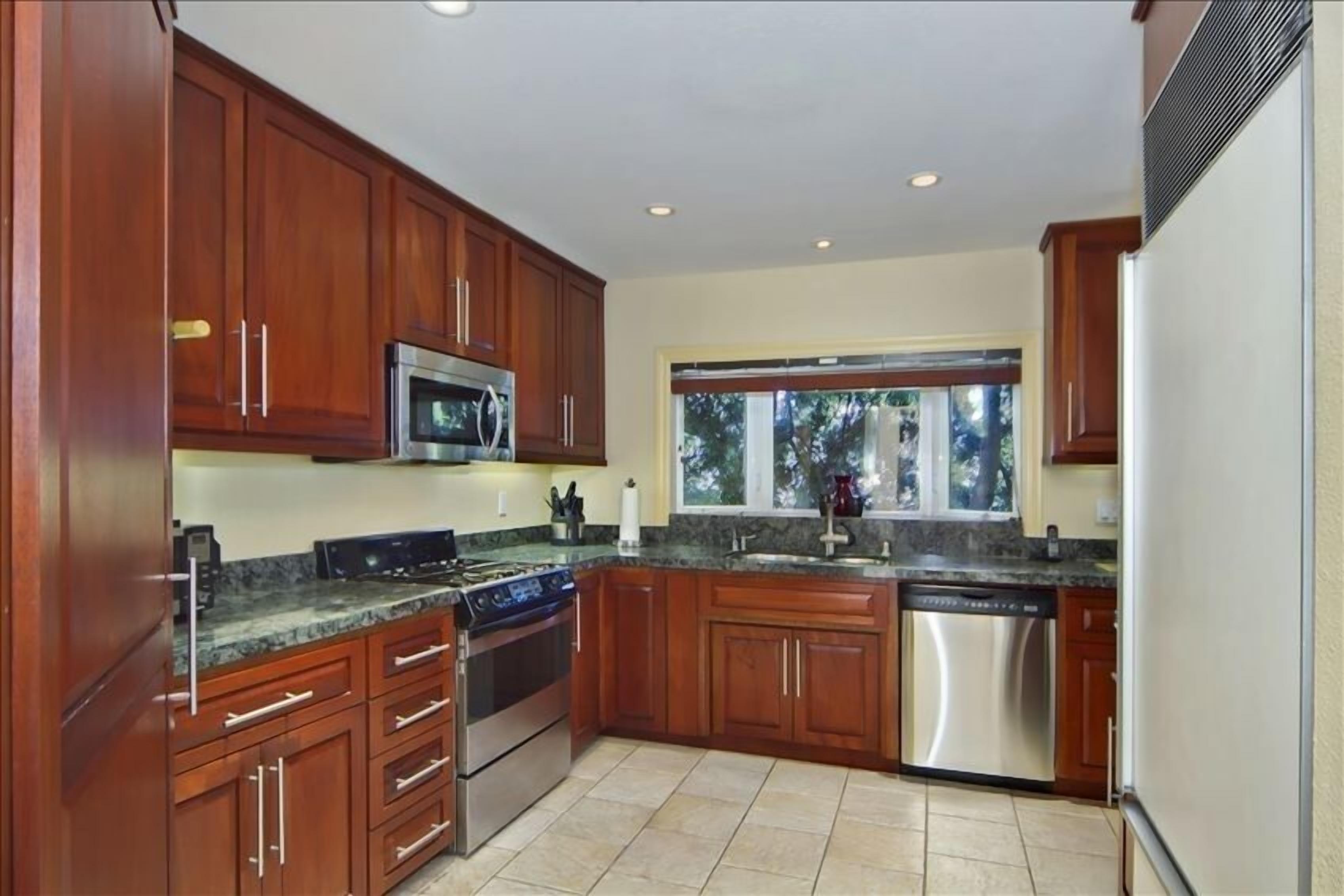 La Jolla Shores Luxury Penthouse