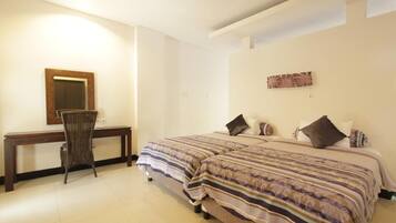 2 bedrooms, Internet, bed sheets