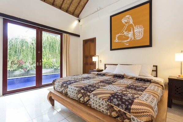 2 bedrooms, in-room safe, iron/ironing board, WiFi
