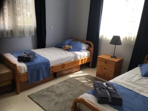3 chambres, coffre-fort, fer et planche à repasser, Wi-Fi