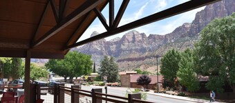Zion Canyon Lodge