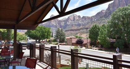 Zion Canyon Lodge