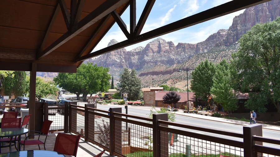 Zion Canyon Lodge