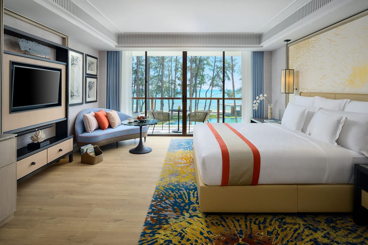 Premium Room, 1 King Bed, Club lounge access, Ocean View | View from room