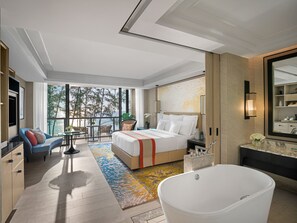 Club Room, 1 King Bed, Club Lounge Access, Ocean View | Premium bedding, down comforters, pillowtop beds, minibar - InterContinental Phuket Resort by IHG (Kamala)
