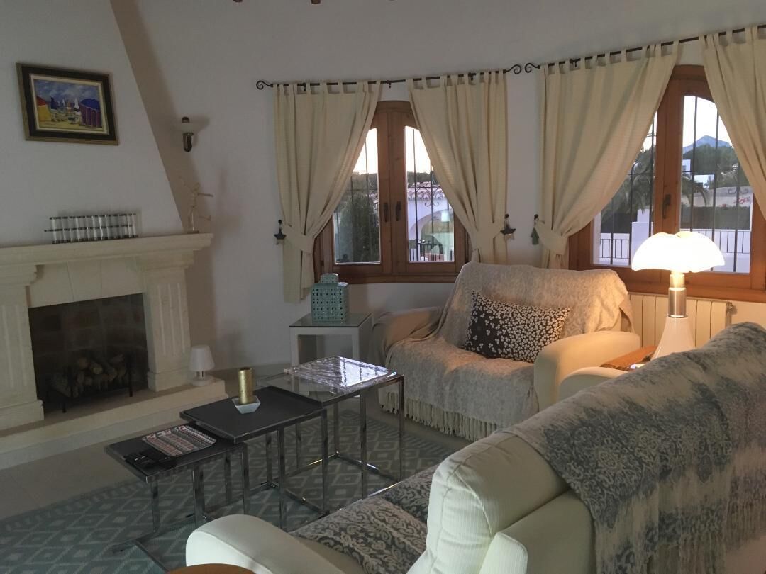 BEAUTIFUL SINGLE STOREY VILLA IN JAVEA, NICE 10X5 HEATED SWIMMING POOL, 300M FROM CAP NEGRE