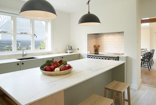 A spacious 1930’s period house set in the picturesque village of Eardisley.
