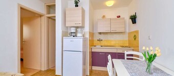 Cozy Couple's Retreat, Pet-Friendly