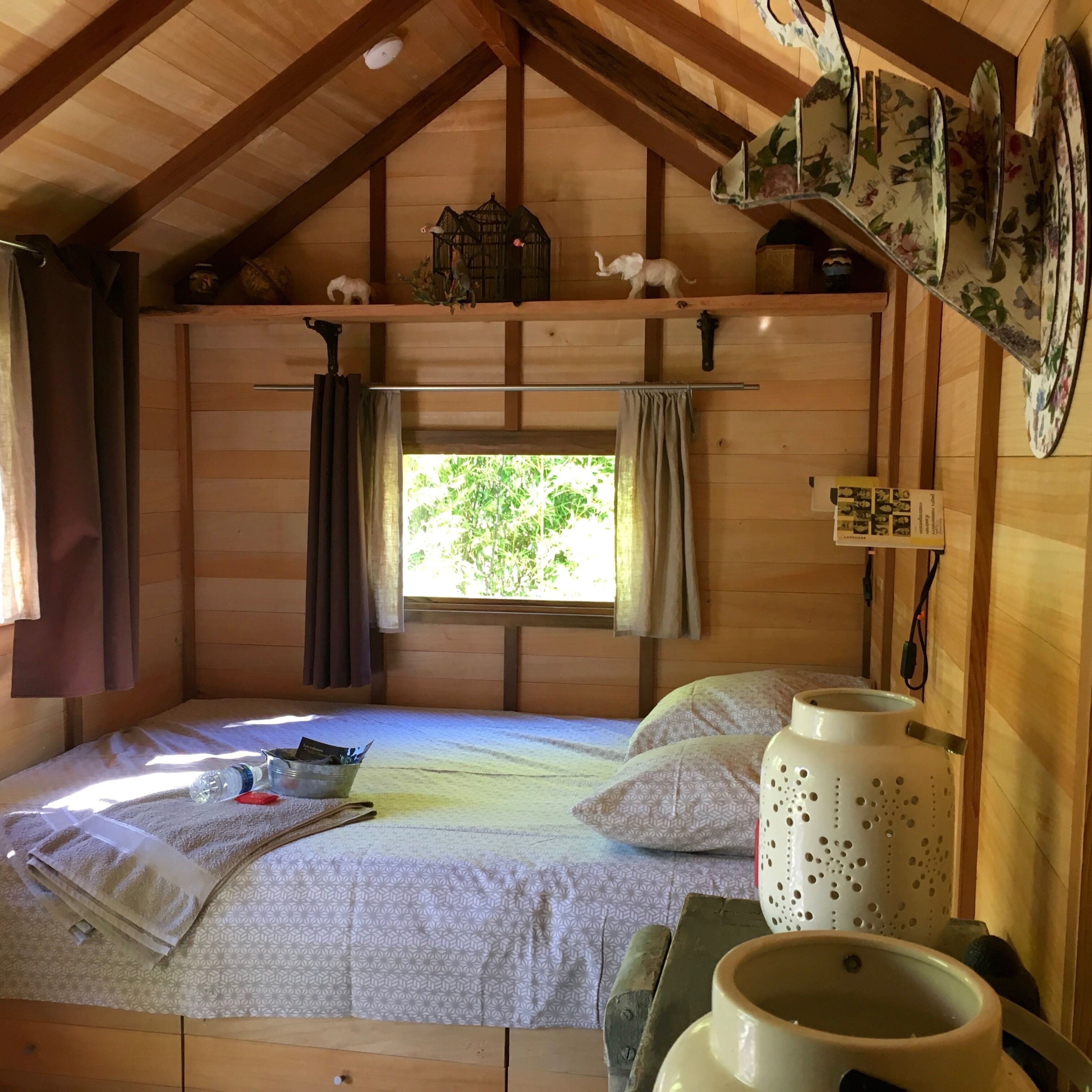 Eco lodge in the Luberon