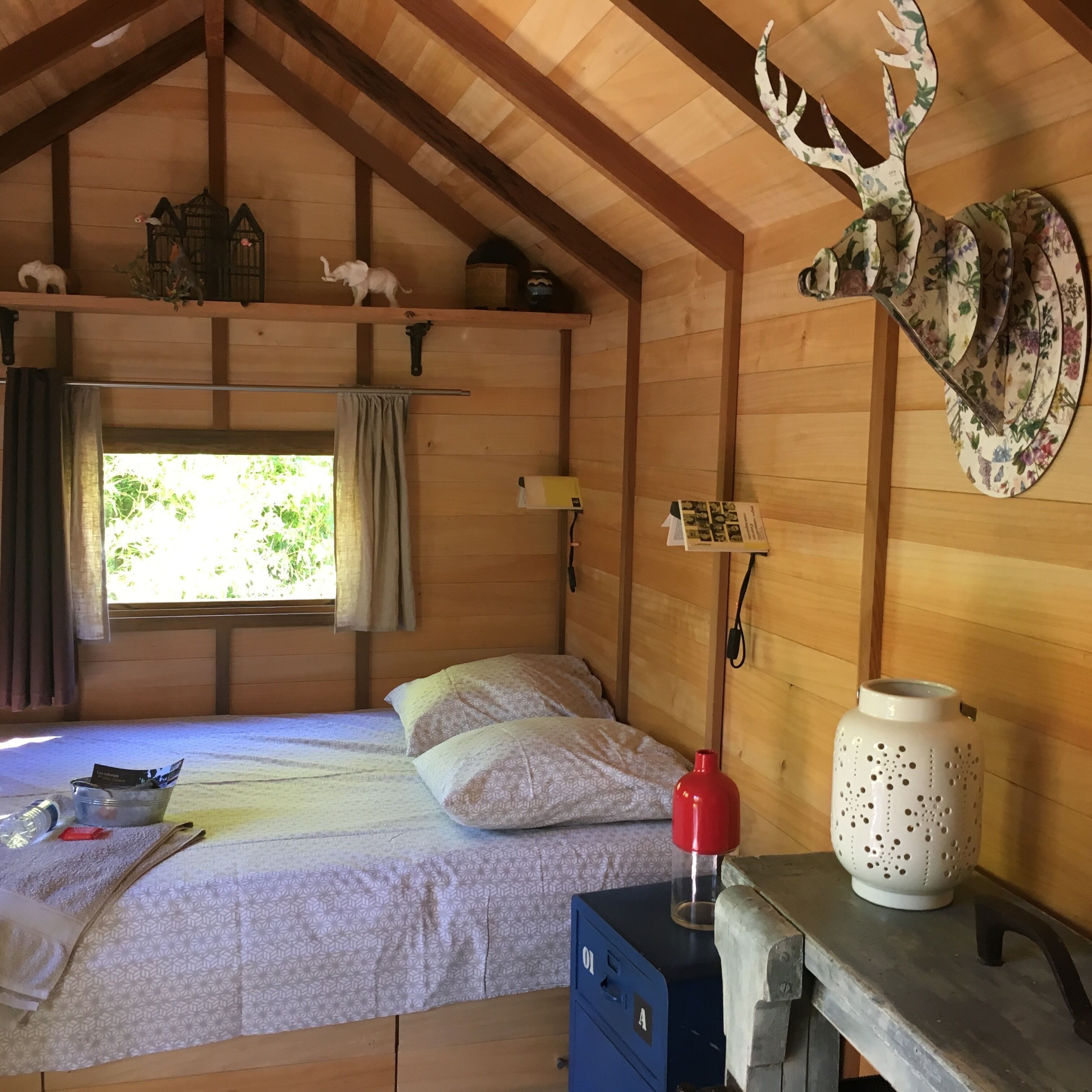 Eco lodge in the Luberon