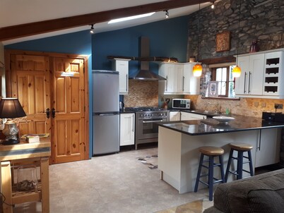 Charming 1 Bedroom Cottage at The Priory Killarney