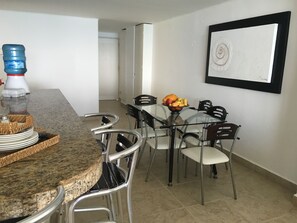 Dining - IXTAPA-MONARCA Relaxing BEACHFRONT CONDO with awesome view  (IXTAPA)