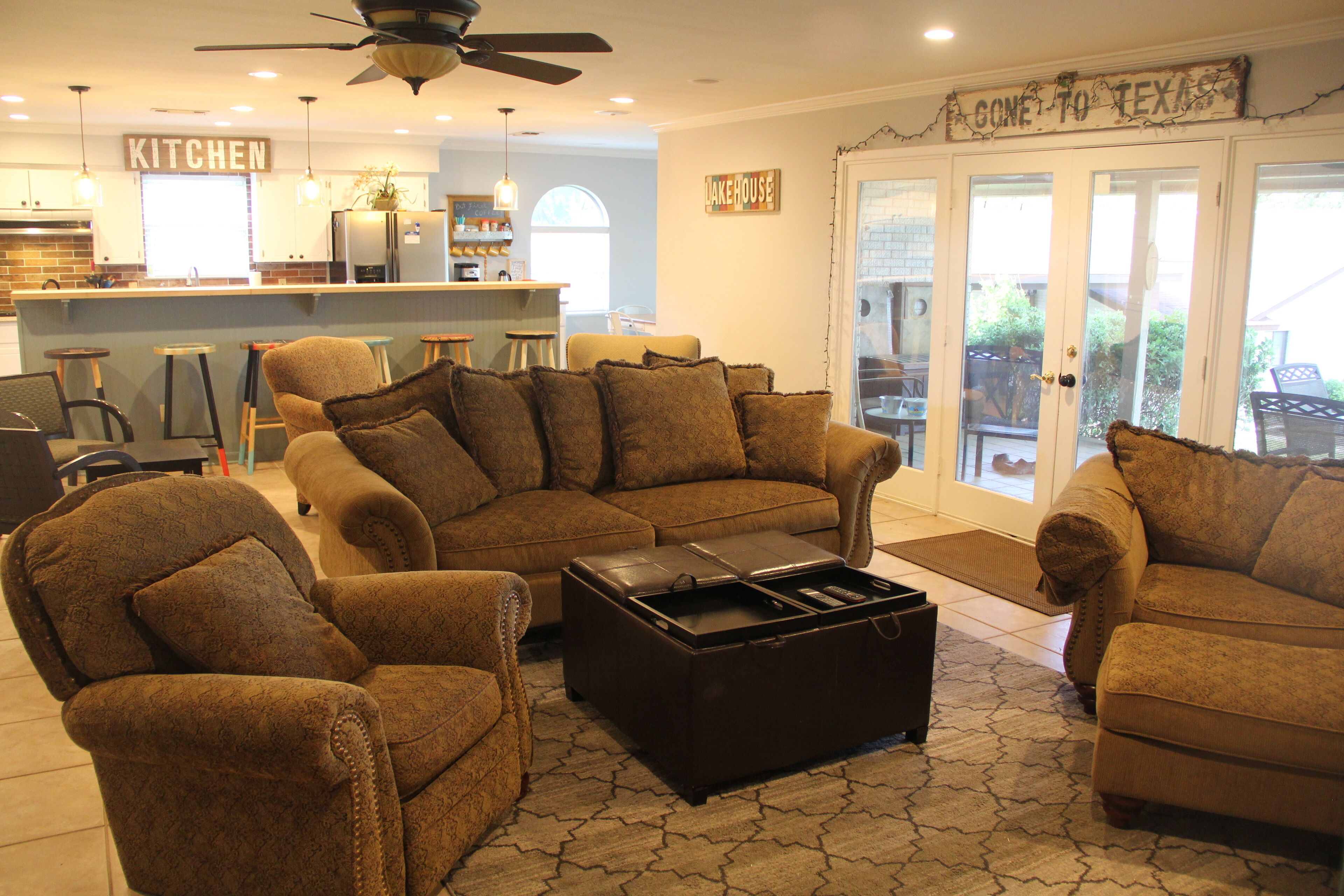 Beautifully Quiet and Secluded Home on Llano River Arm of Lake LBJ