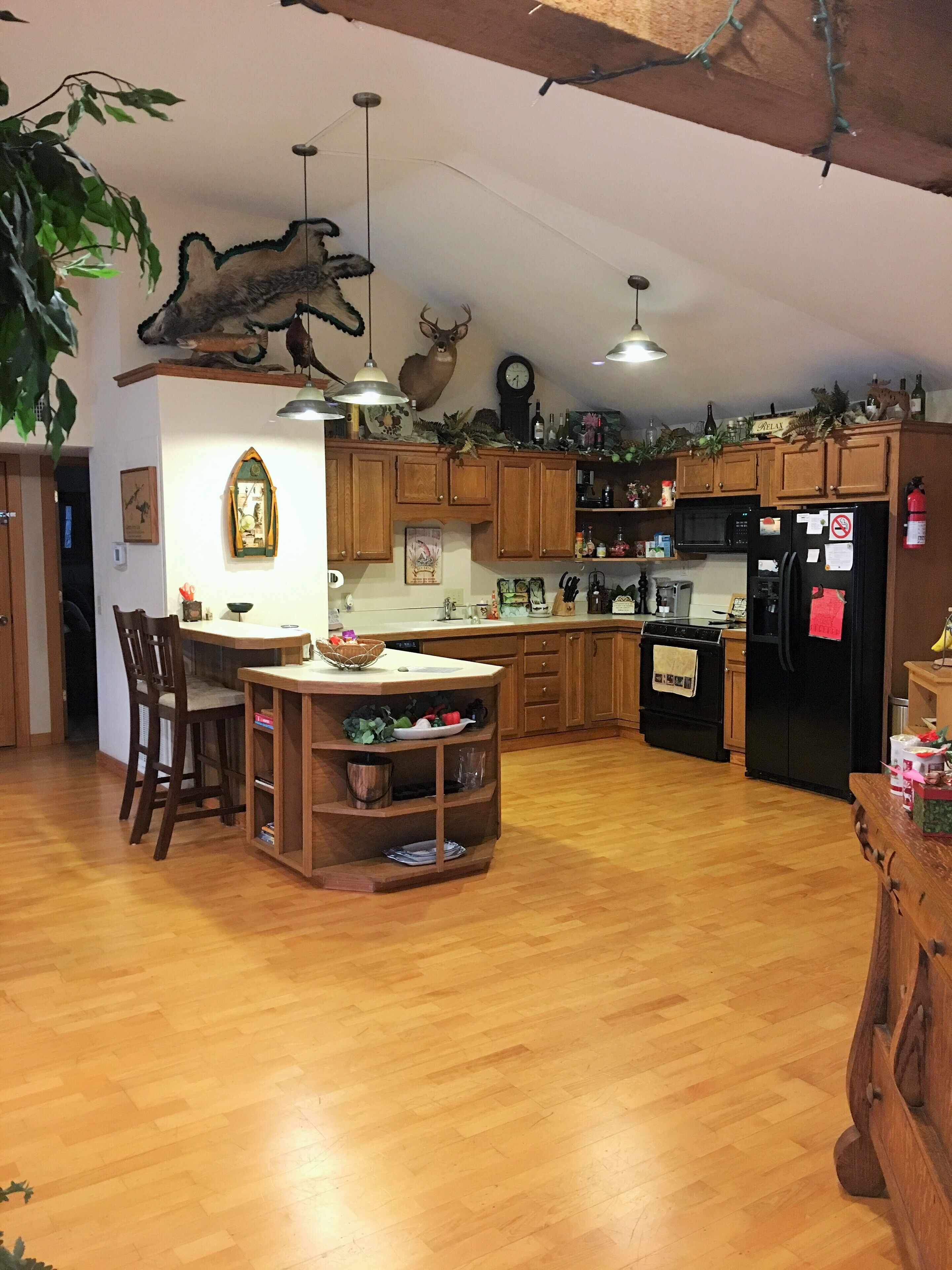 LITTLE RED RIVER RETREAT PRIVATE BOAT DOCK on 2.5 ACRES-Wildflower/Heber Springs