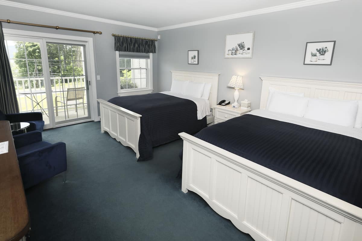 Lakeview Double Queen | 1 bedroom, premium bedding, pillowtop beds, iron/ironing board