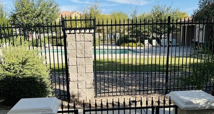 Hermosa casa. ¡TODO LO QUE NECESITA ERES TÚ!