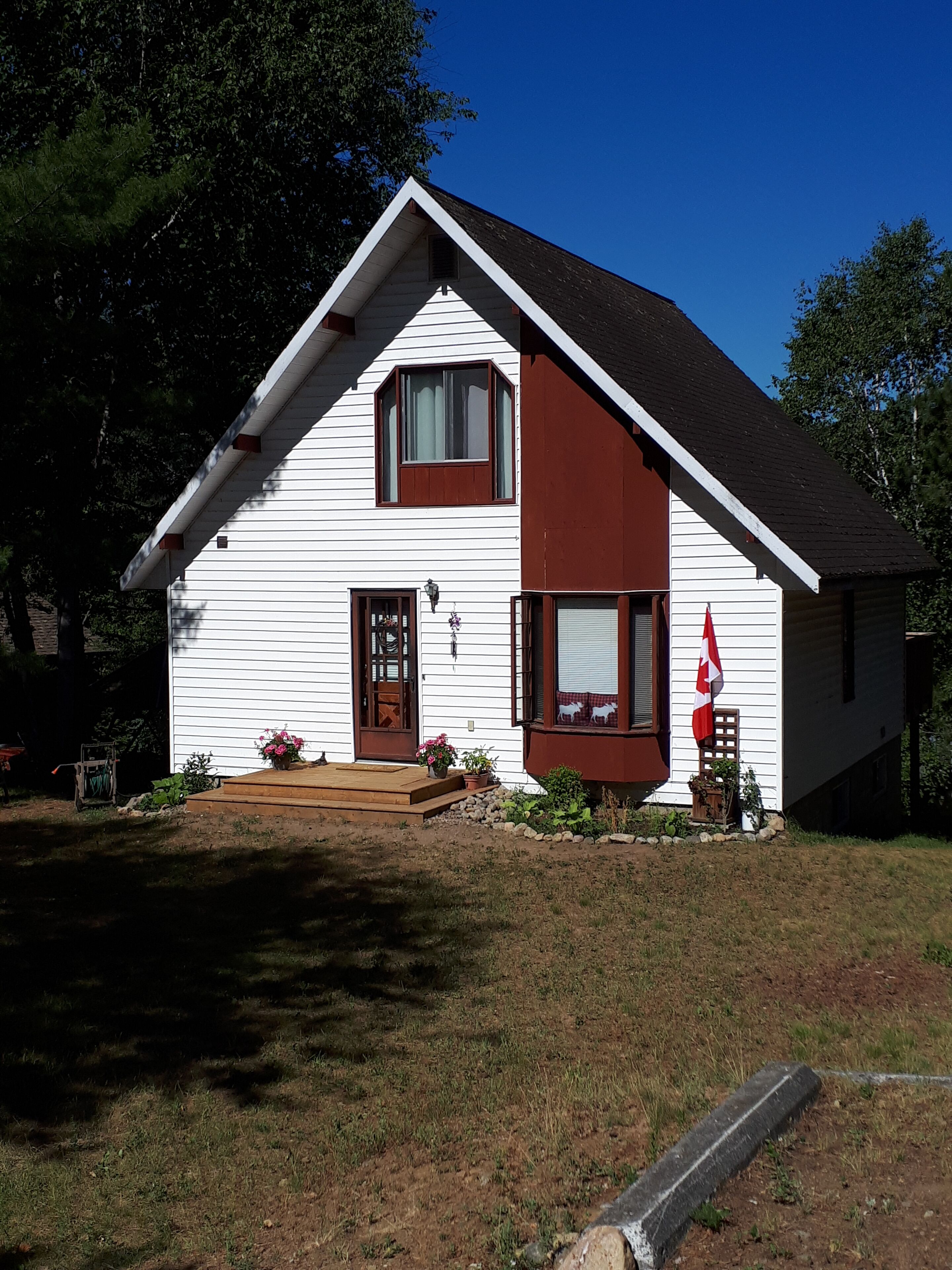 Algonquin Winter Fun Cabin